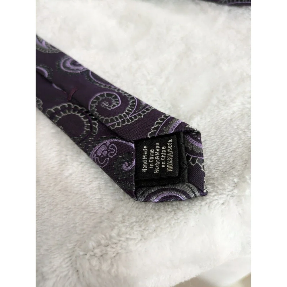 Perry Ellis Portfolio Paisley Neck Tie